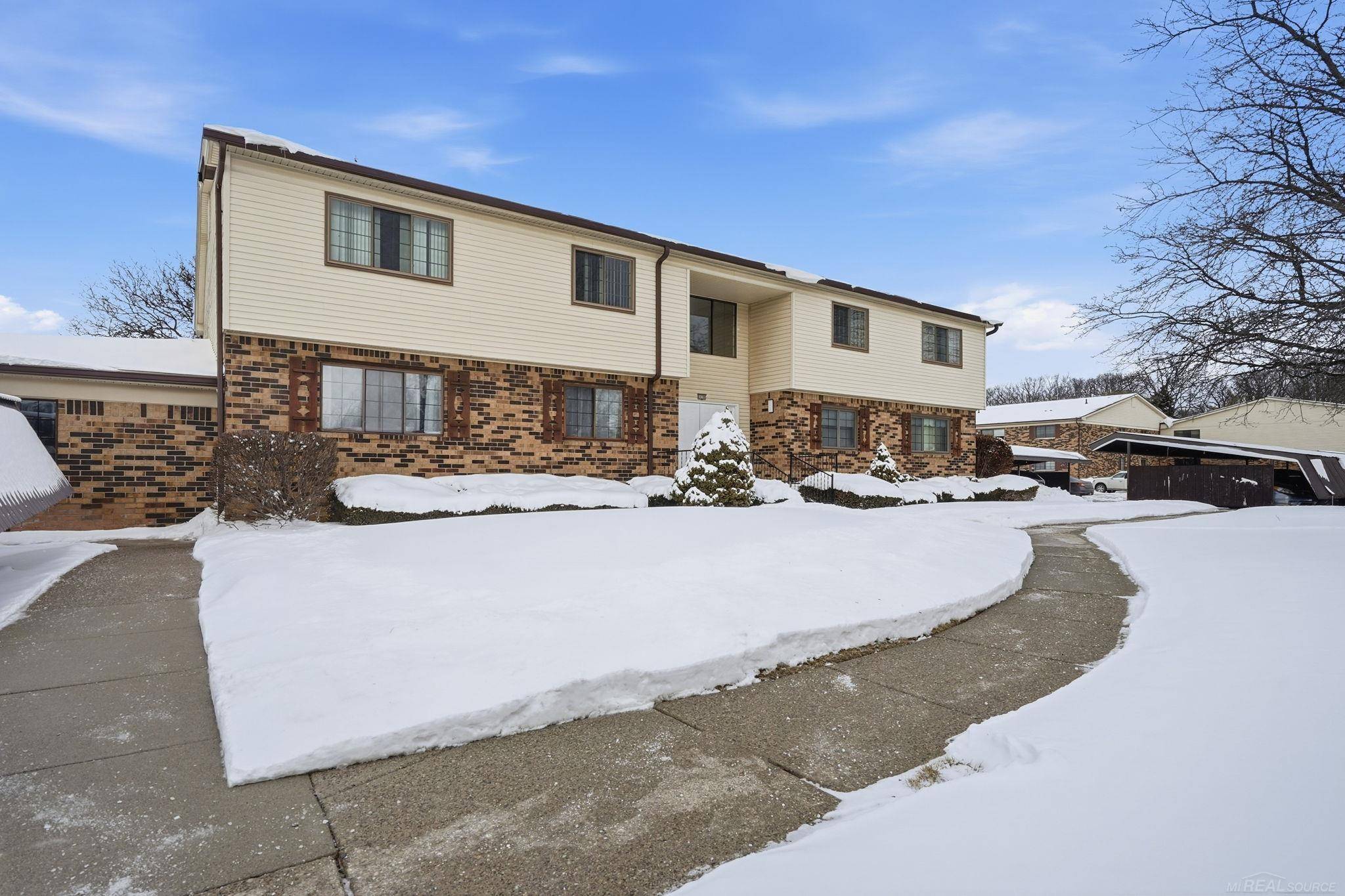 Southfield, MI 48034,24100 Wildbrook CT