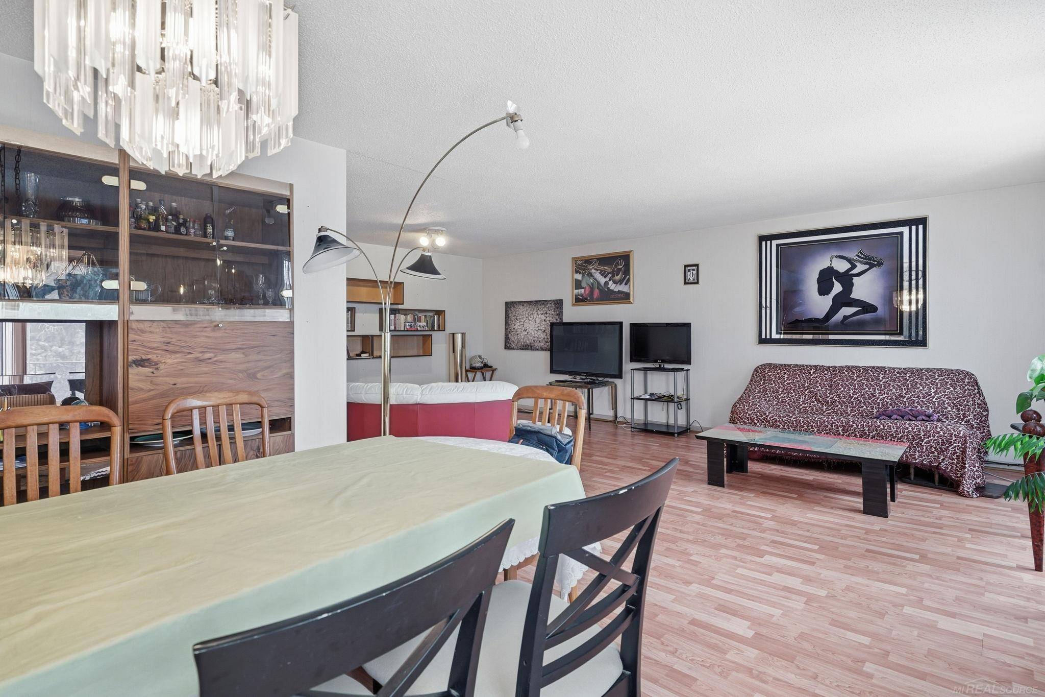 Southfield, MI 48034,24100 Wildbrook CT