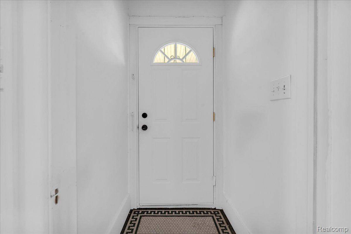 Detroit, MI 48206,1419 Atkinson ST