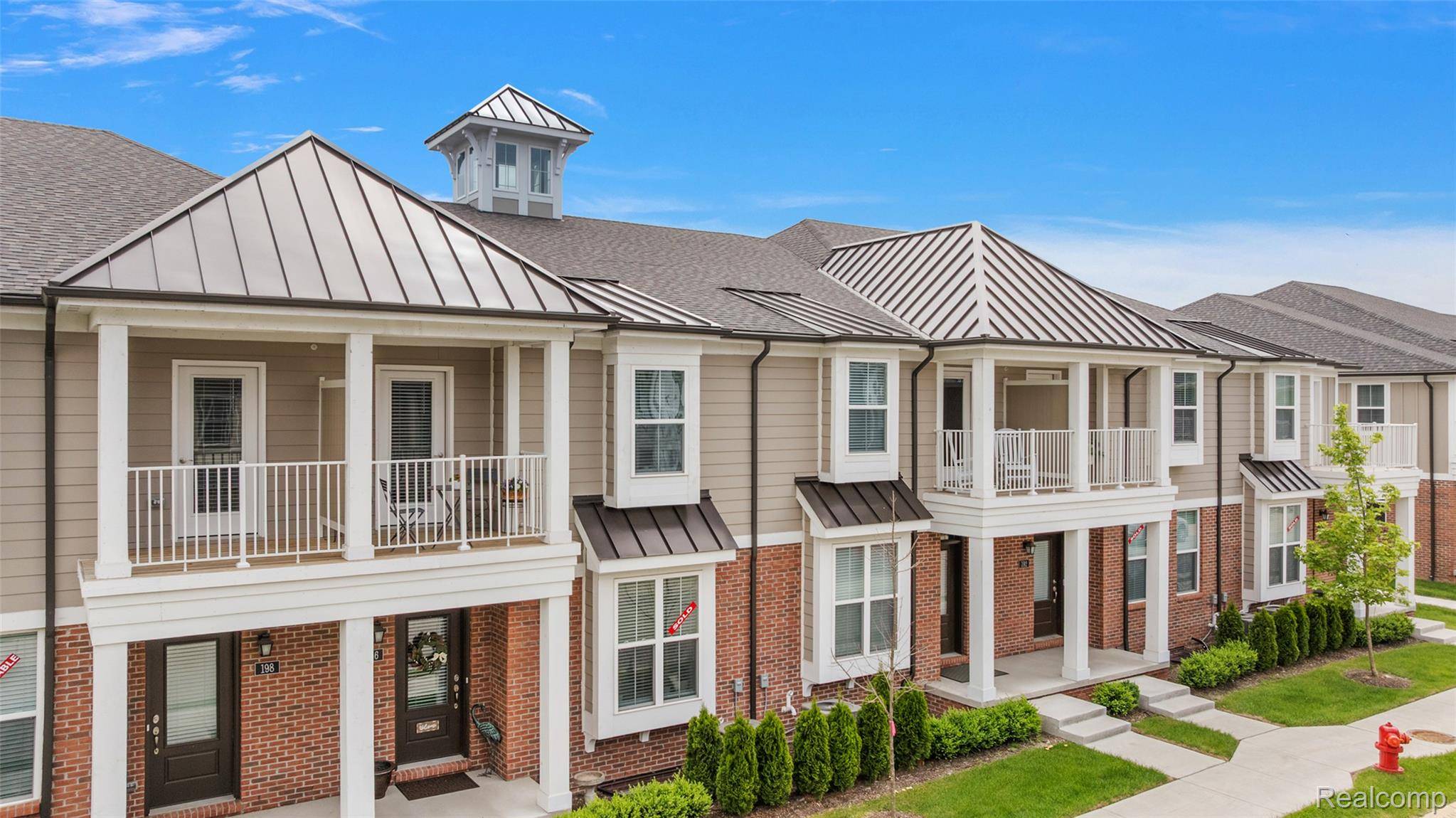 218 Jotham AVE, Auburn Hills, MI 48326