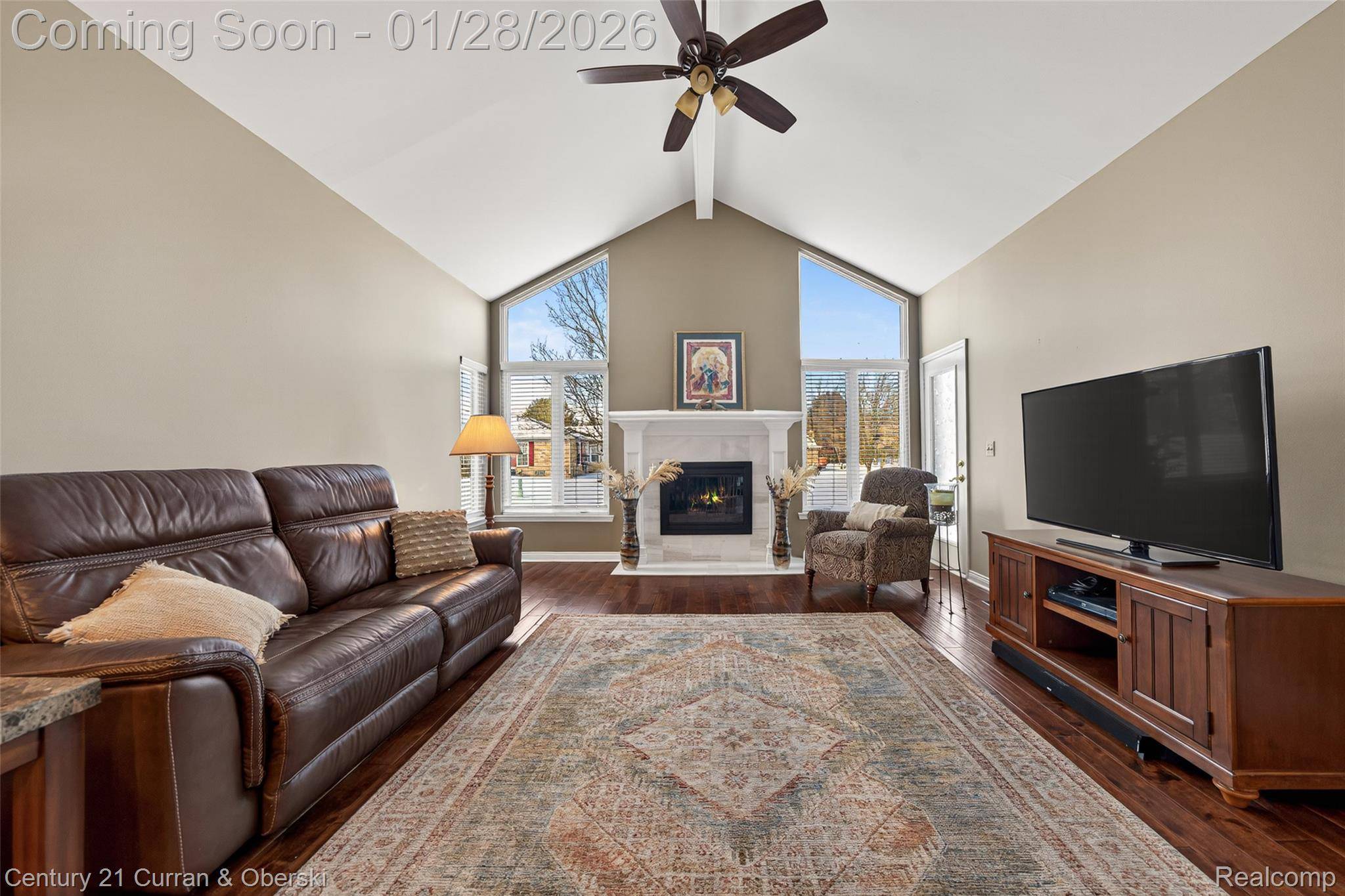 Utica, MI 48315,48645 Sutton Bay CT