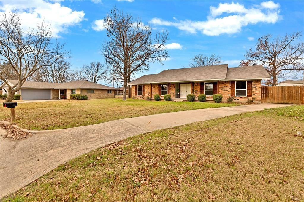 Desoto, TX 75115,125 Stardust Lane