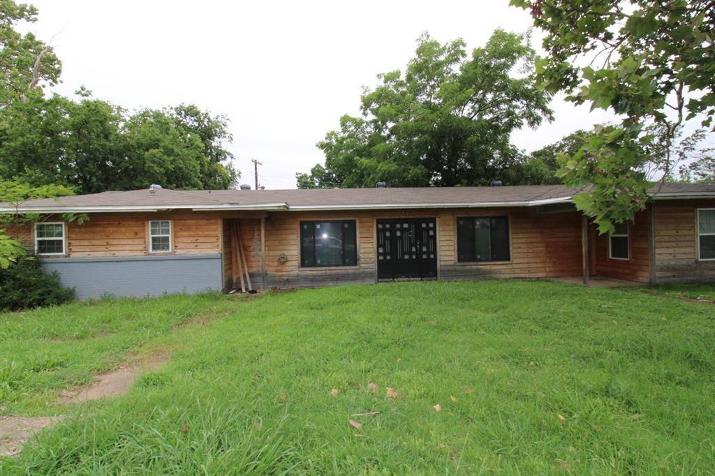 Denison, TX 75020,17 Macarthur Drive #A