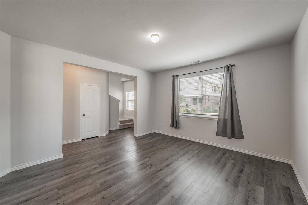 Fort Worth, TX 76119,5517 Willamette Drive