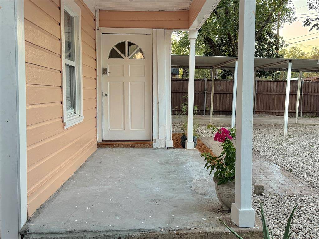 Dallas, TX 75216,3232 Springview Avenue