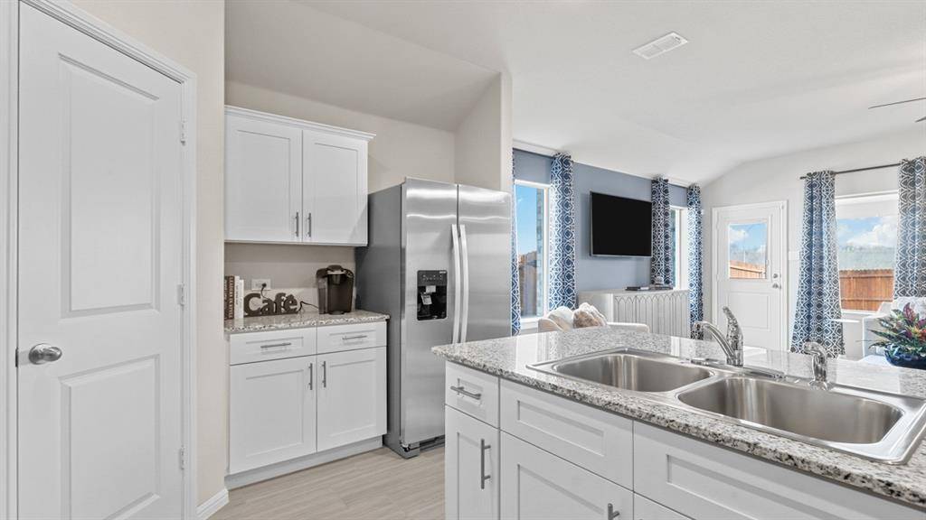 Fort Worth, TX 76036,2225 WHITE BUFFALO Way