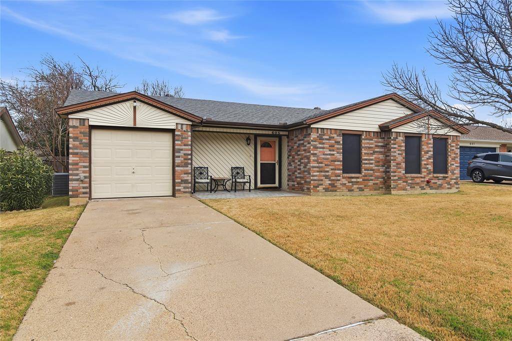 Mansfield, TX 76063,605 Plainview Drive