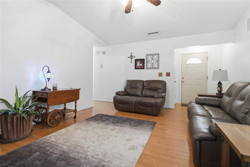 Mansfield, TX 76063,605 Plainview Drive