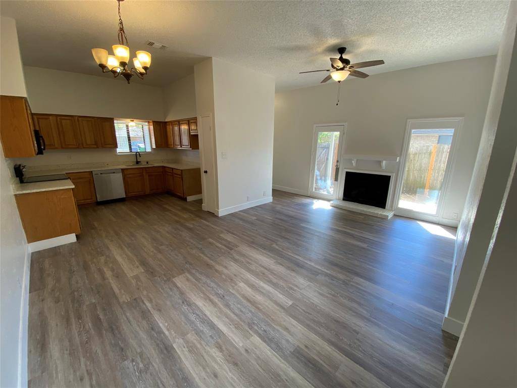 Waxahachie, TX 75165,109 Misty Court