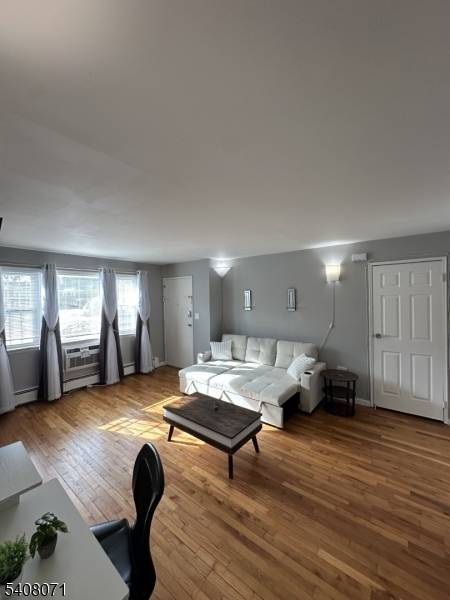 Wayne Twp., NJ 07470,34A Atherton Ct