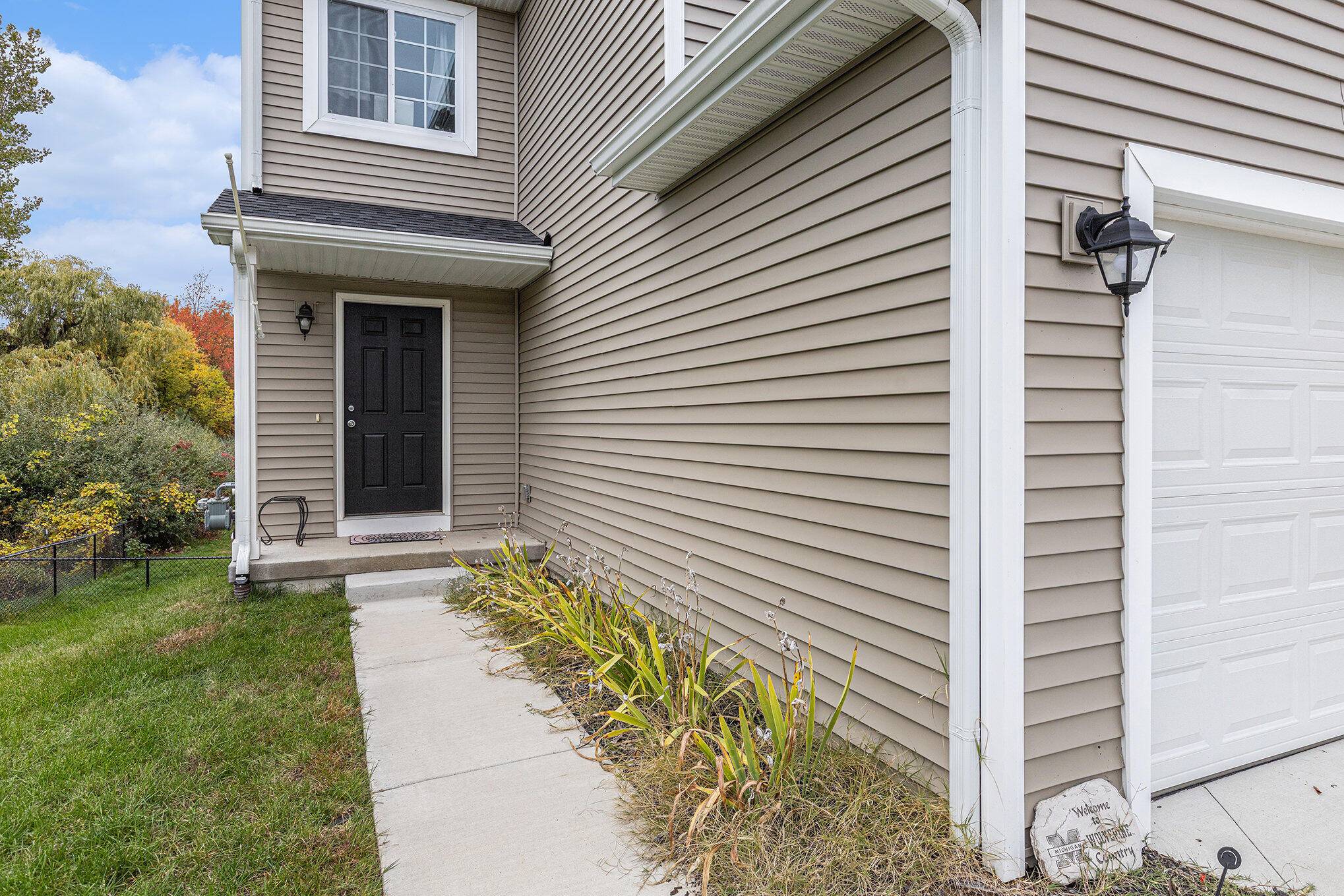 Allendale, MI 49401,10881 Constant DR