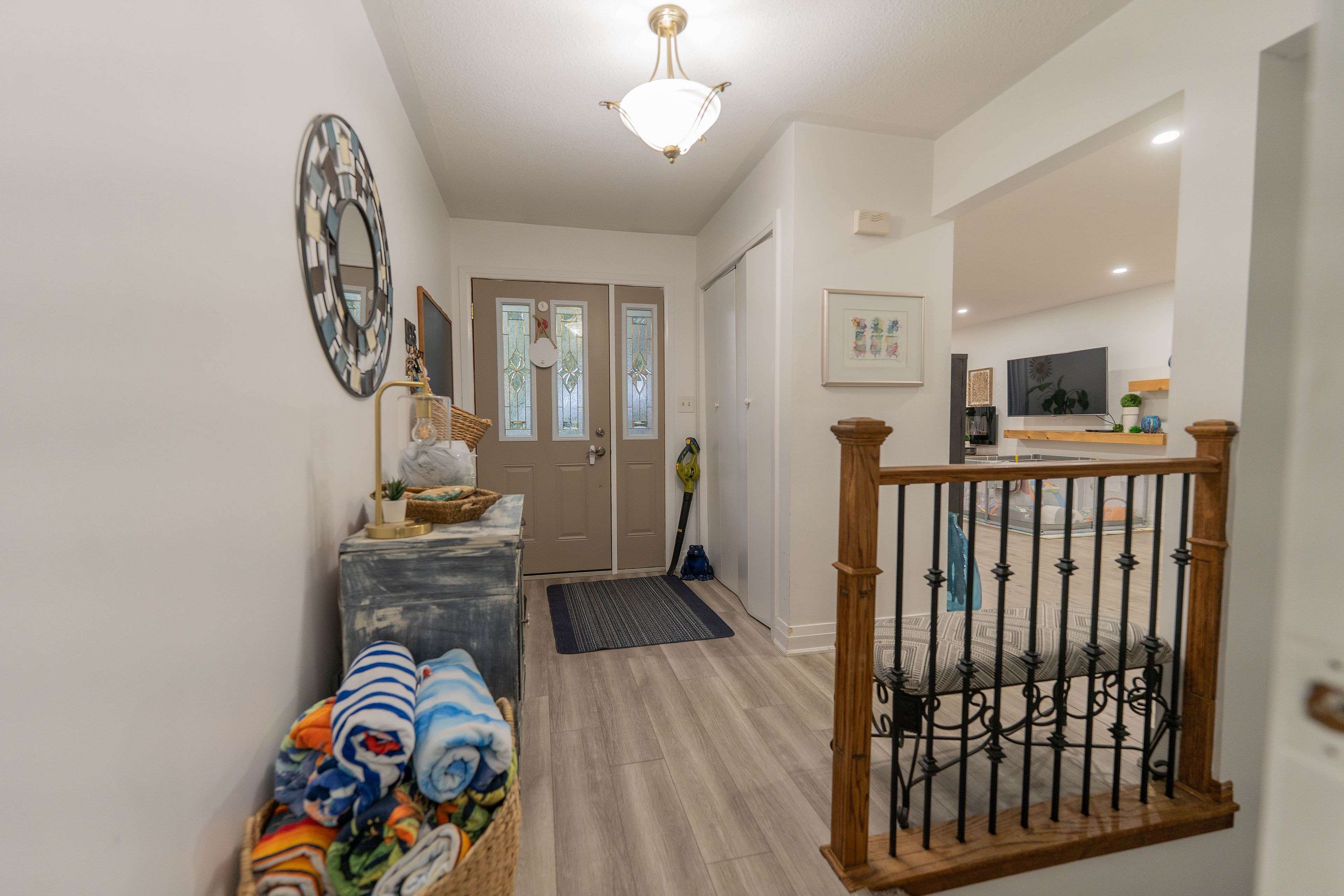 Tillsonburg, ON N4G 4B3,6 Camdon CT