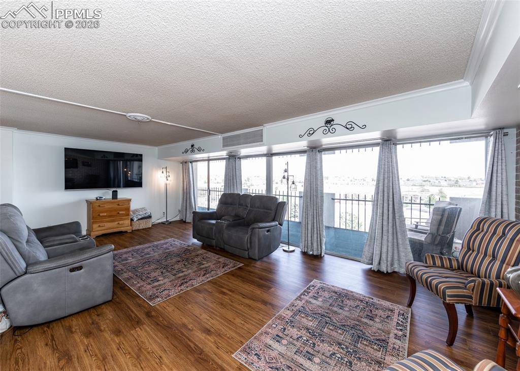 Colorado Springs, CO 80910,411 Lakewood CIR #A802