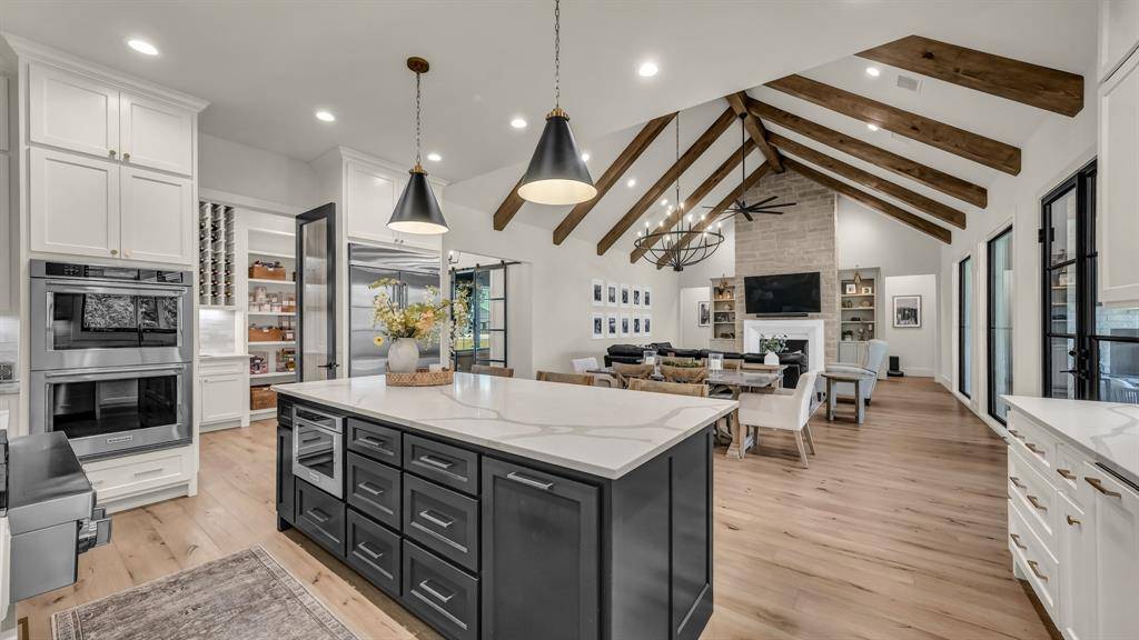 Weatherford, TX 76088,612 Latigo Court