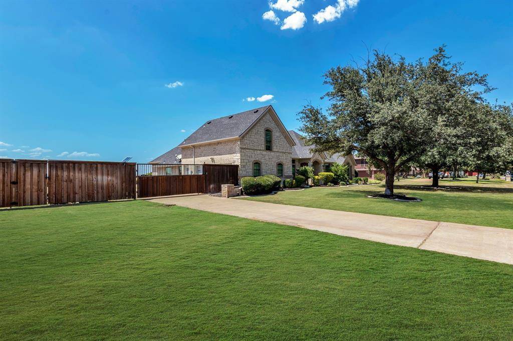 Haslet, TX 76052,505 Bent Tree Lane