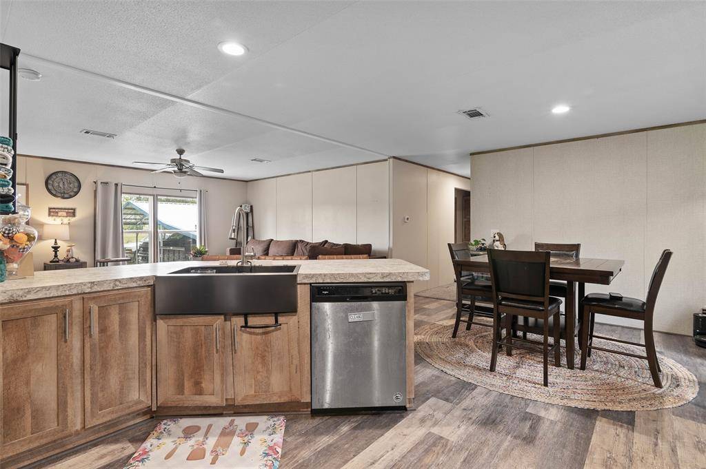 Wills Point, TX 75169,1318 Vz County Road 3414