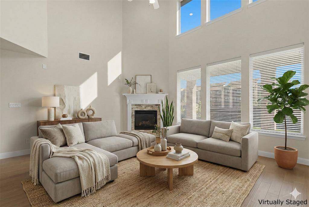 Fort Worth, TX 76131,9936 Haversham Drive