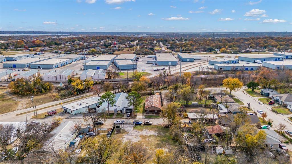 Fort Worth, TX 76112,5800 E Roselane Street