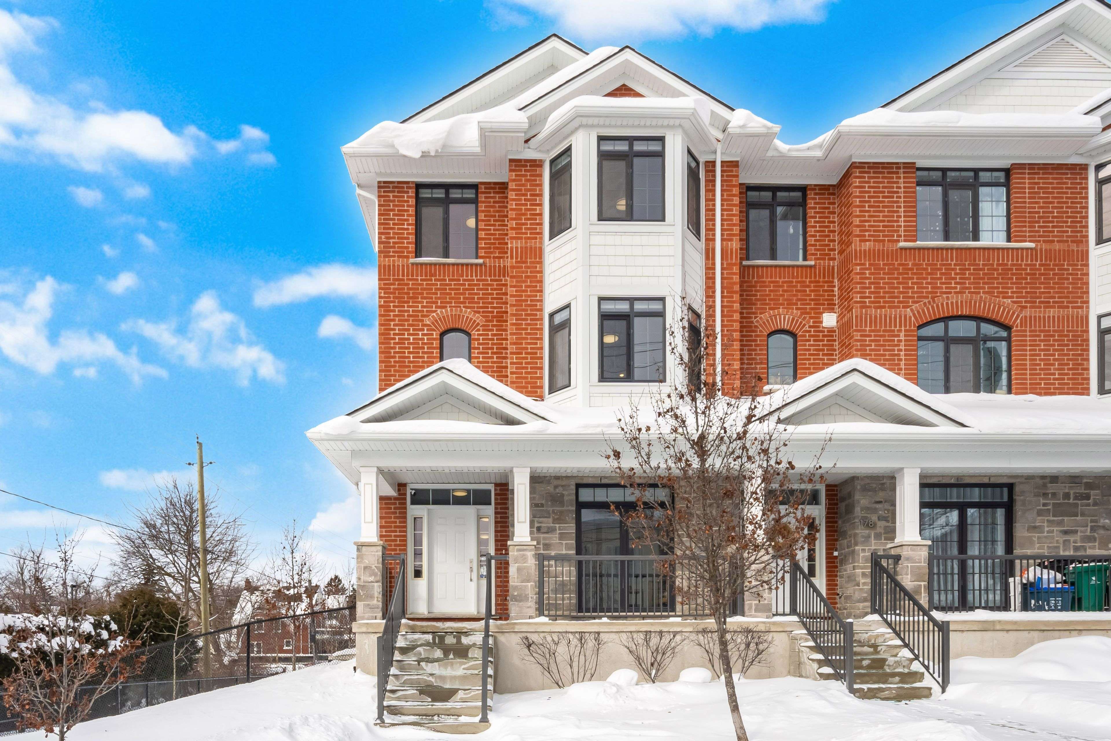 Kitchener, ON N2G 3H8,180 Benton ST