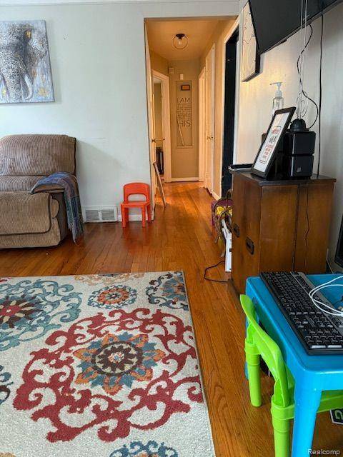 Detroit, MI 48234,19610 Conley ST