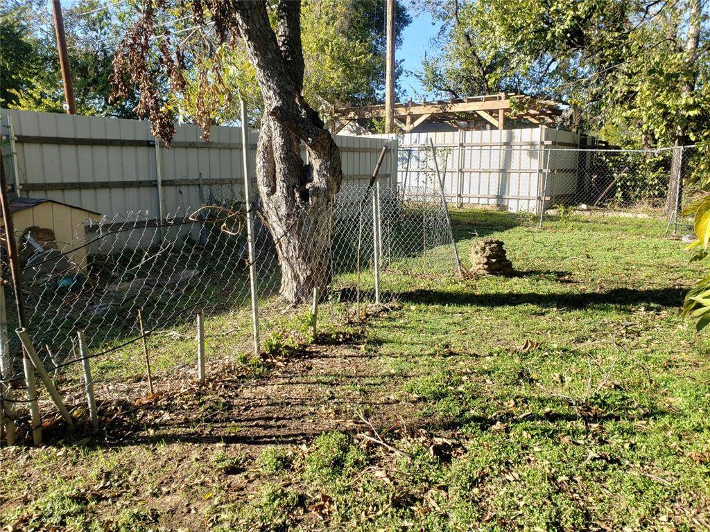 Fort Worth, TX 76104,1475 E Morphy Street