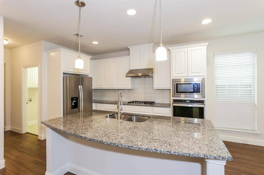 Lewisville, TX 75056,3025 Damsel Sauvage Lane