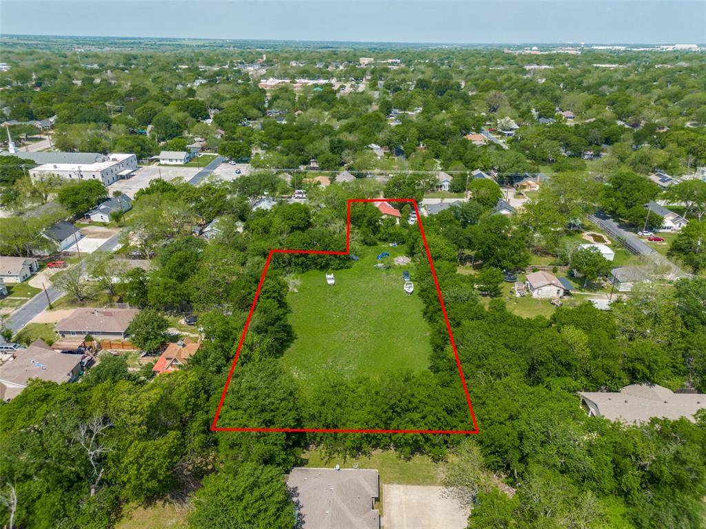 Waxahachie, TX 75165,208 Farley