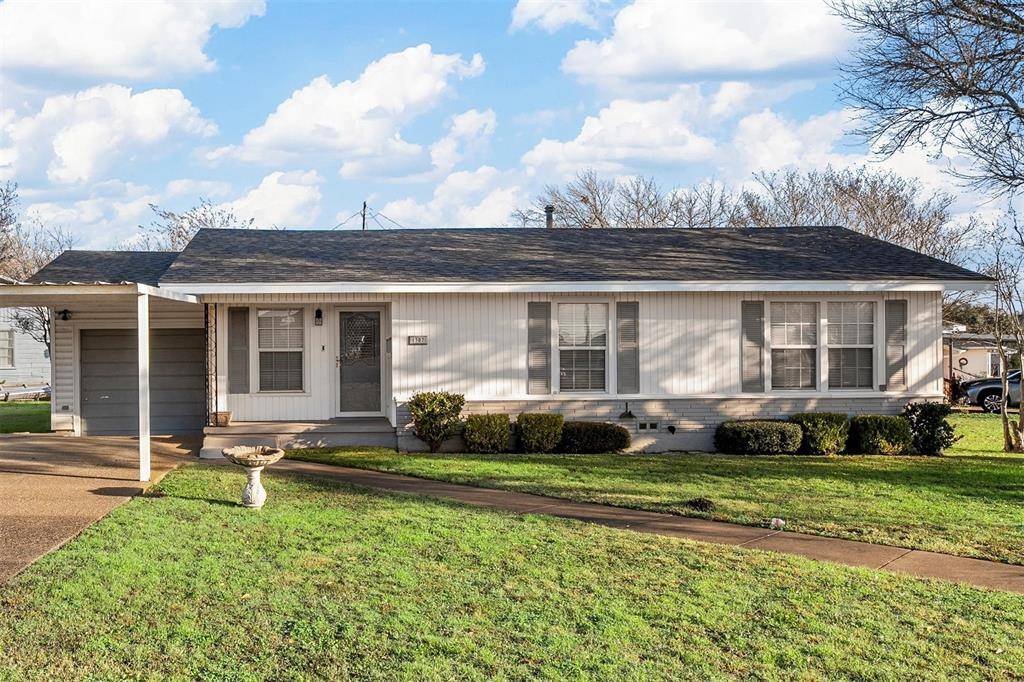 Mcgregor, TX 76657,1307 W 5th Street