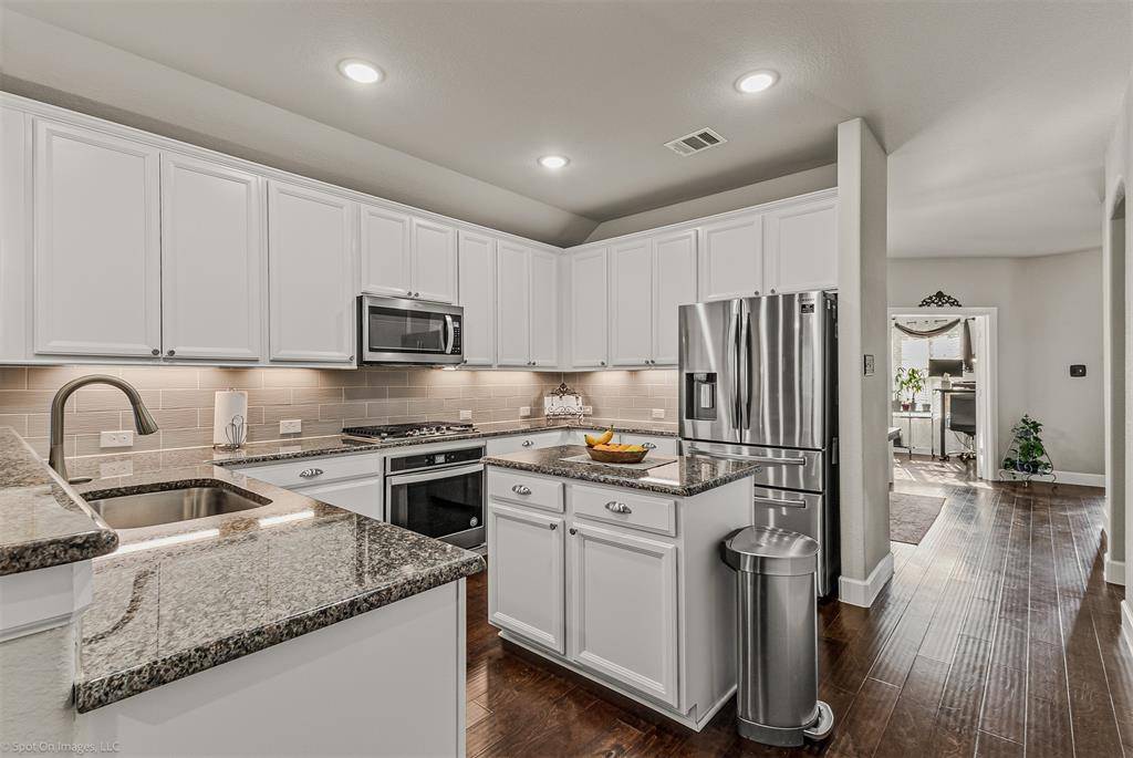 Forney, TX 75126,2064 Glaston Road