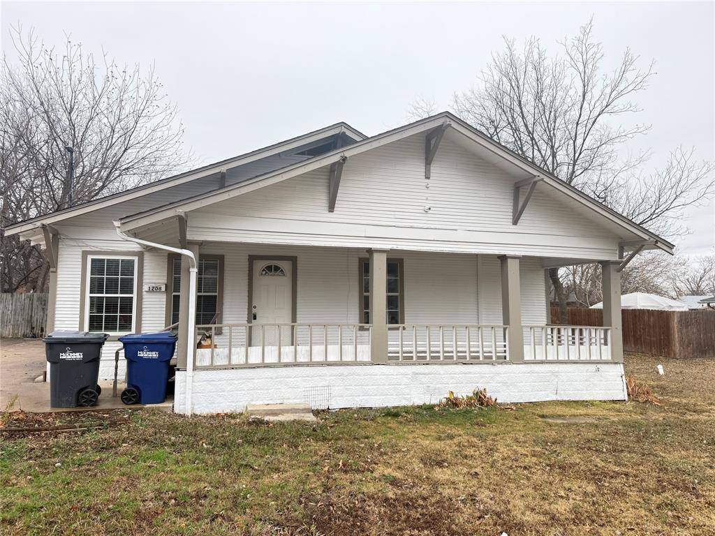 Mckinney, TX 75069,1208 Hall Street