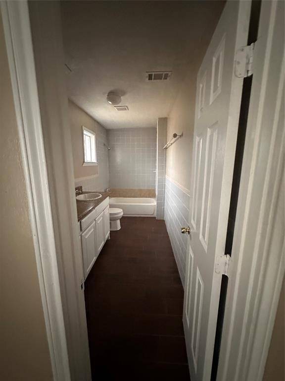 Mckinney, TX 75069,1208 Hall Street