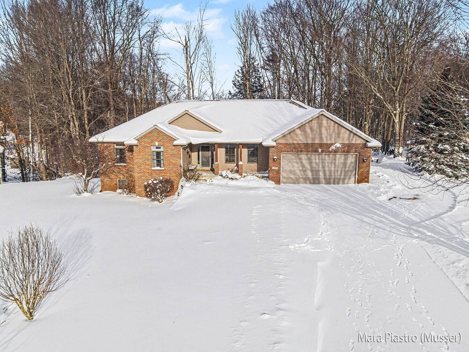 Dorr, MI 49323,4035 Patti RD