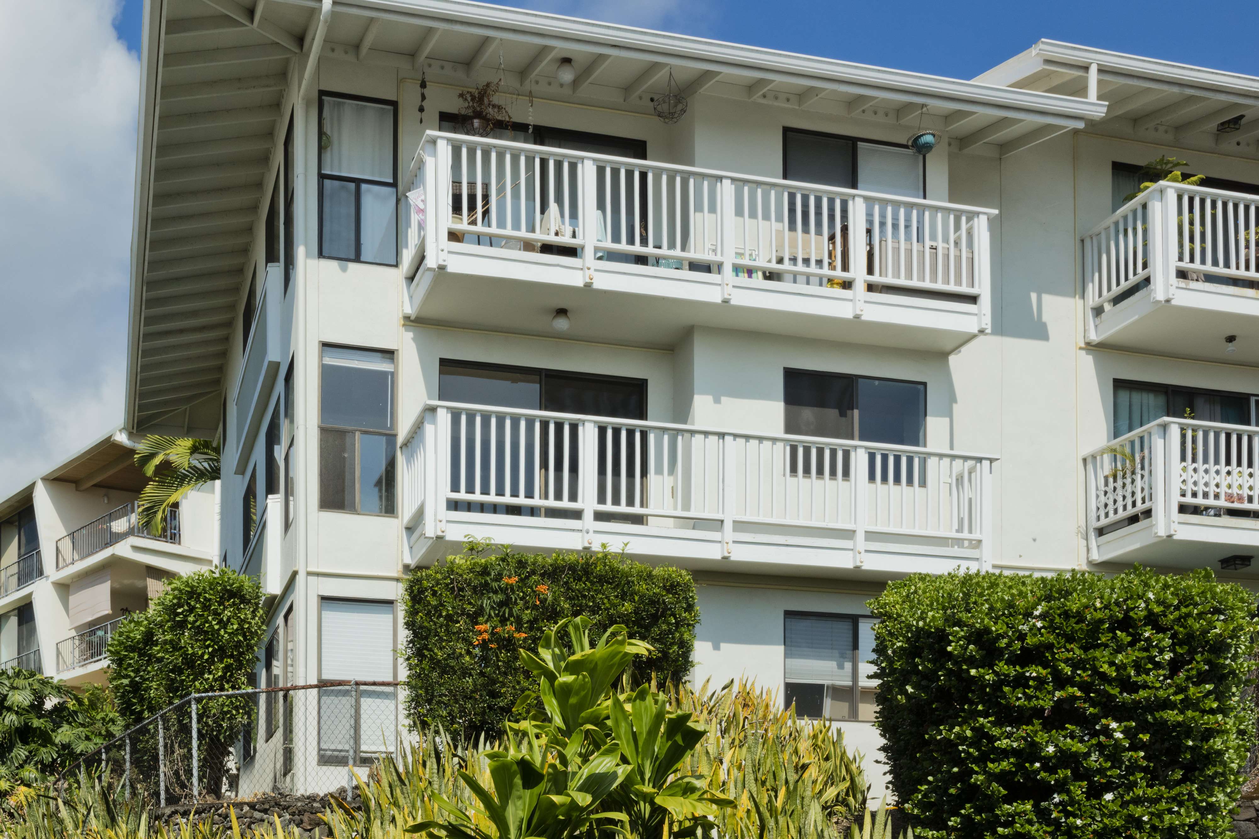 82-6065 MAMALAHOA HWY #B203, Captain Cook, HI 96704