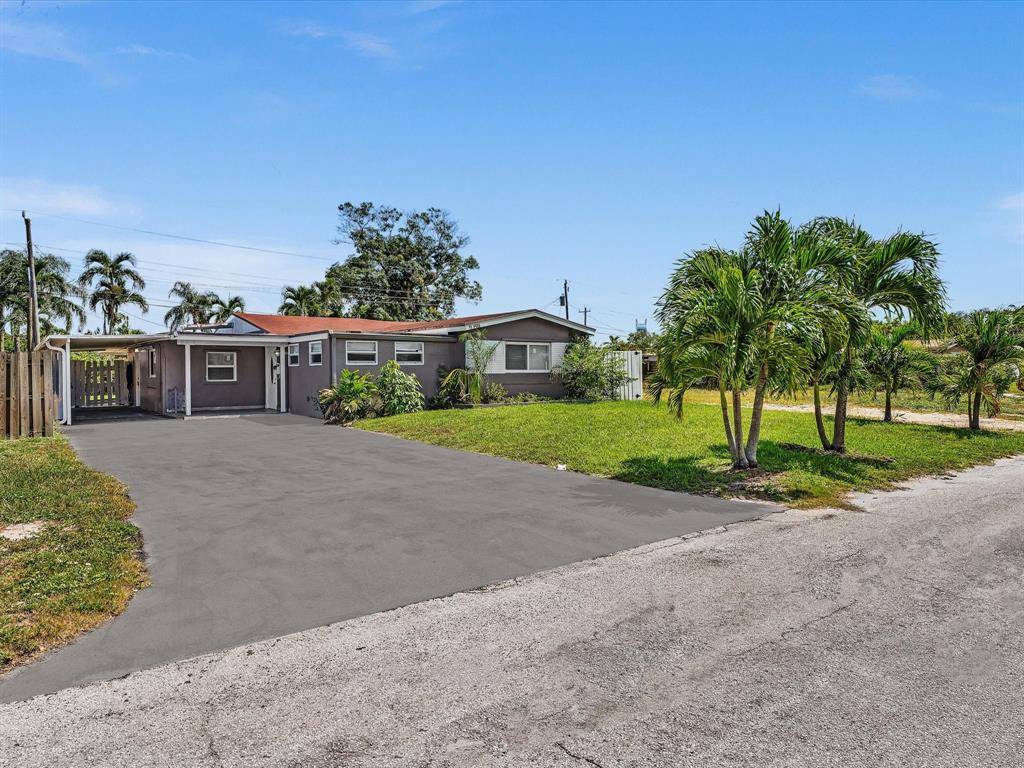 Hollywood, FL 33024,6661 Meade St