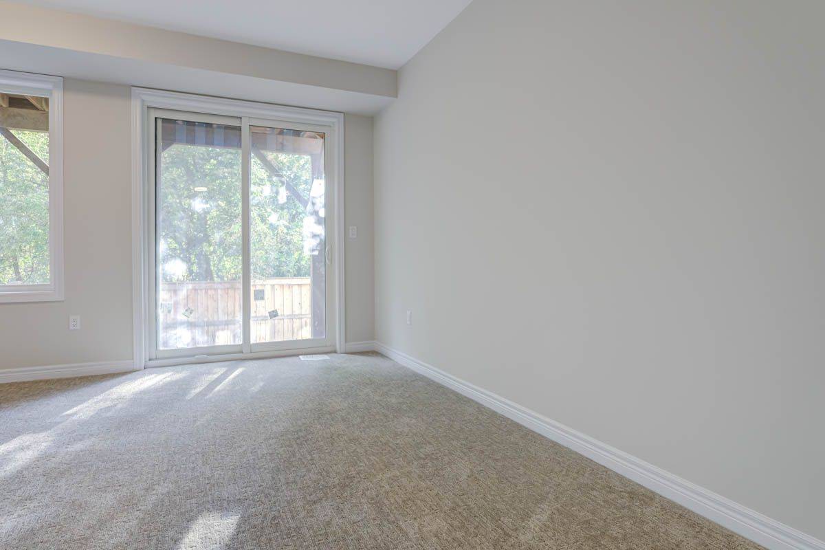 Brampton, ON L6Y 0B6,26 Folcroft ST