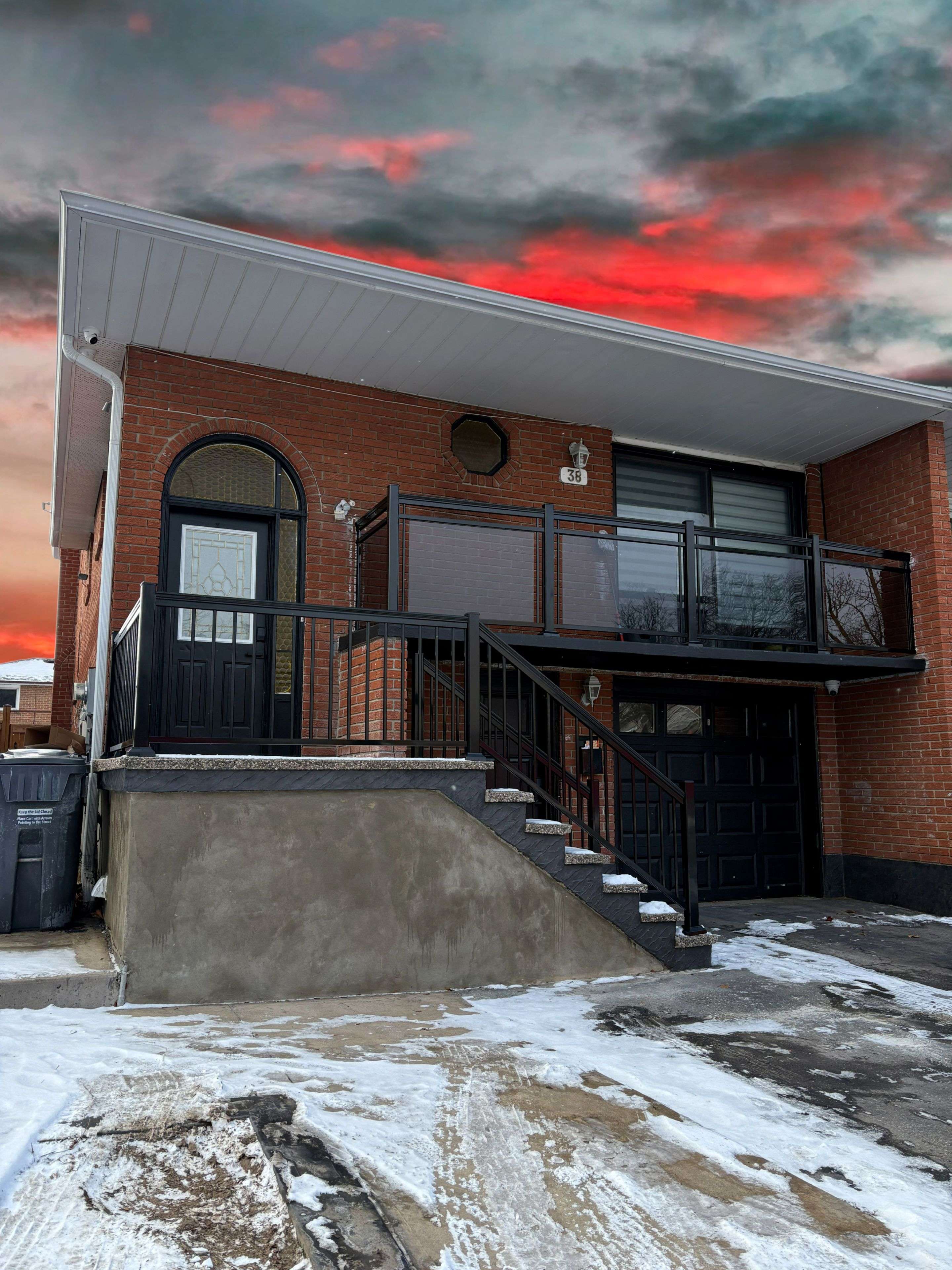 Brampton, ON L6V 3J6,P38 Royal Salisbury Way n/a WAY