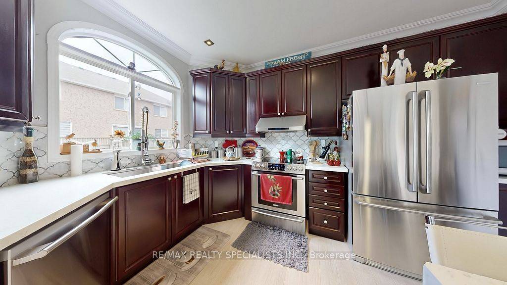 Brampton, ON L6P 1E9,11 Wonder WAY