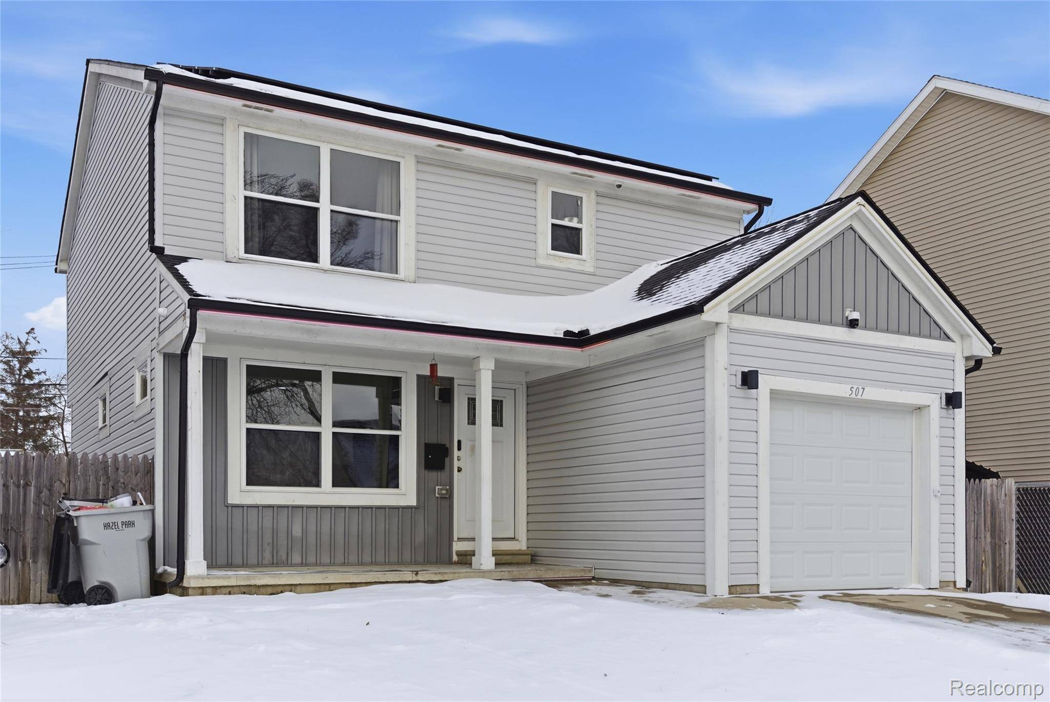 Hazel Park, MI 48030,507 E Muir AVE