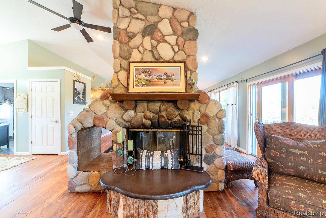 Cheboygan, MI 49721,5200 Blue Heron LN