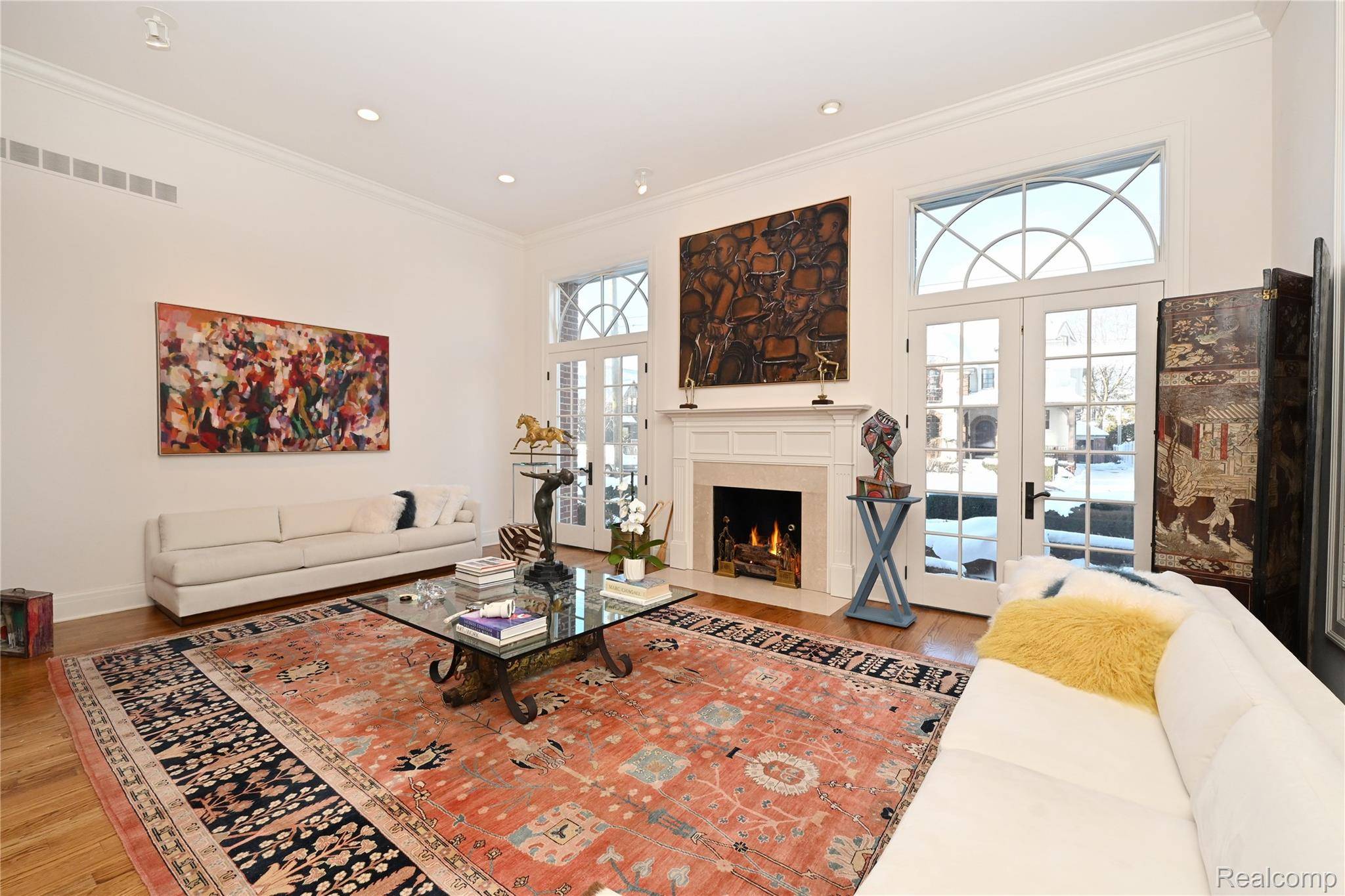 Birmingham, MI 48009,995 Pierce ST