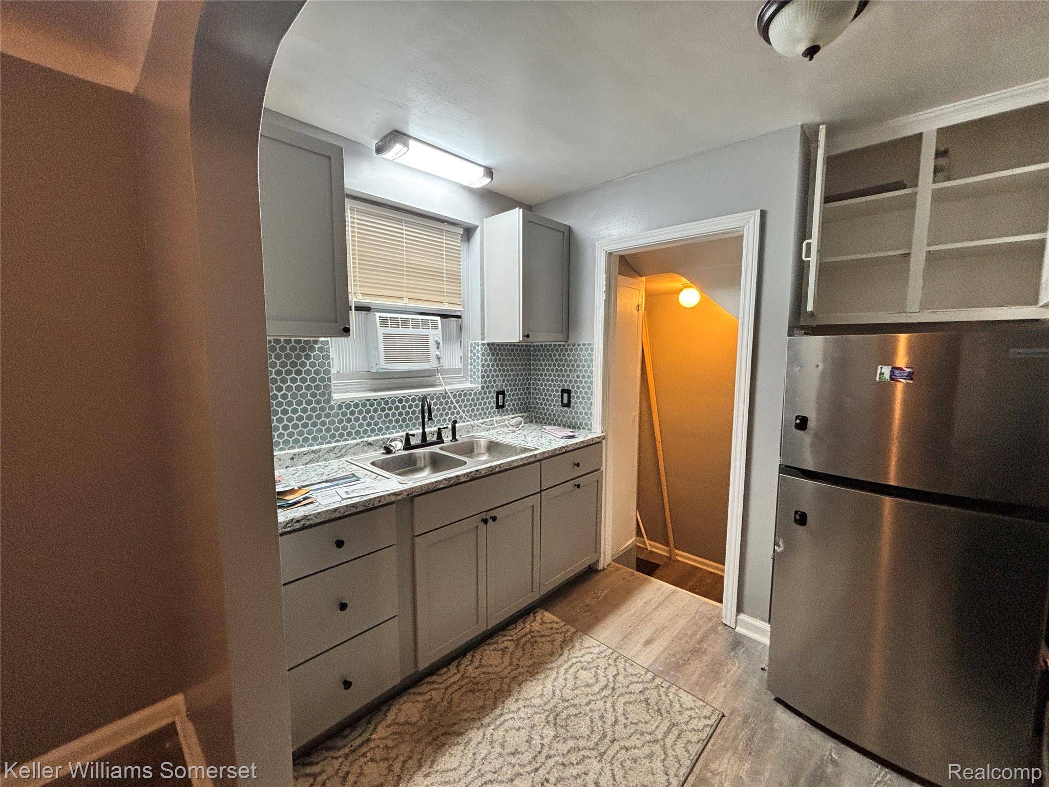 Detroit, MI 48224,10595 Somerset AVE