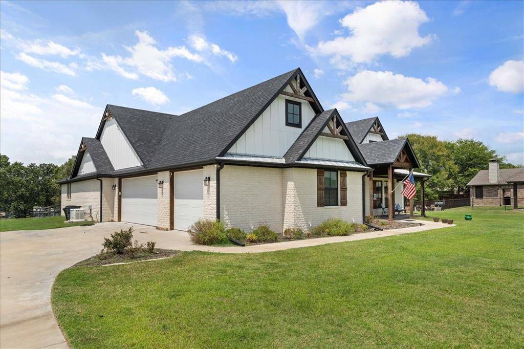 Yantis, TX 75497,480 County Road 1927