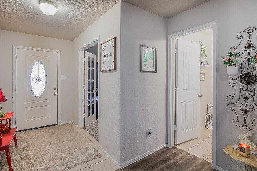 Waxahachie, TX 75165,217 Hackney Street