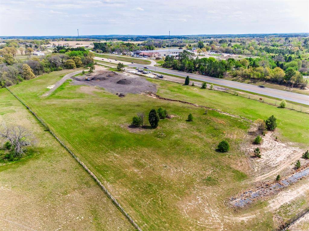 317 FM 1616, Athens, TX 75752