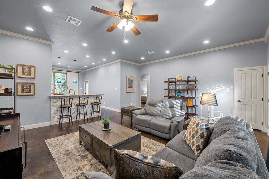 Valley Mills, TX 76689,207 Cresthill Circle