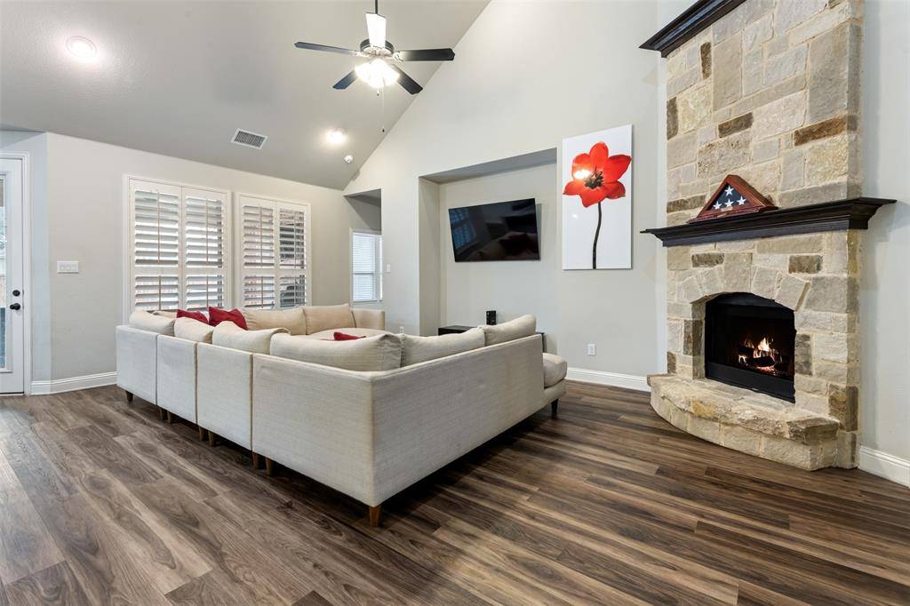 Fort Worth, TX 76131,416 Lomax Lane