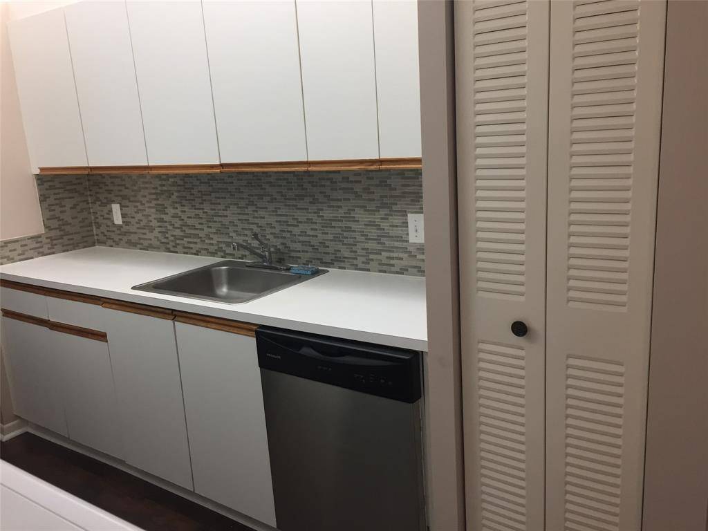 Hollywood, FL 33027,1300 SW 124 Ter #211