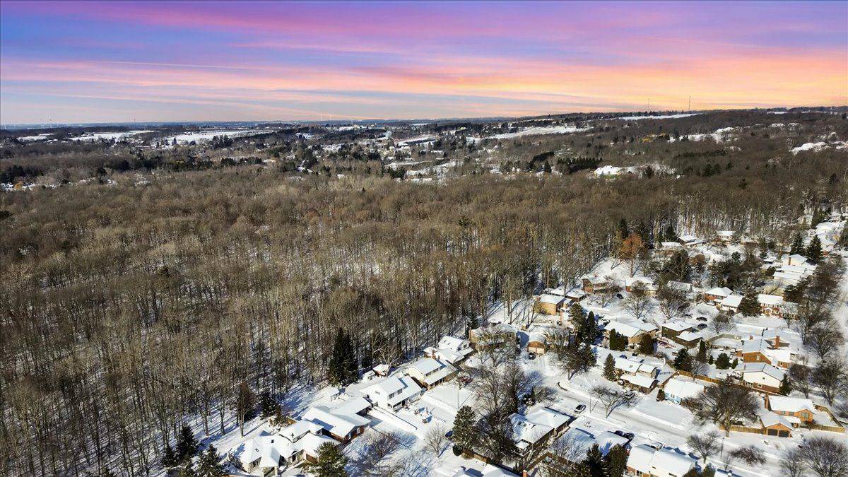 Pelham, ON L0S 1E4,25 Meadowvale DR #3