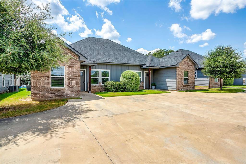 Granbury, TX 76049,2706 James Road