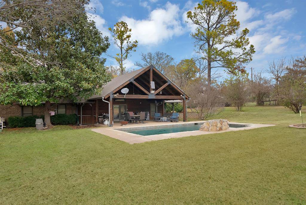 Weatherford, TX 76088,1317 Sweet Springs Road